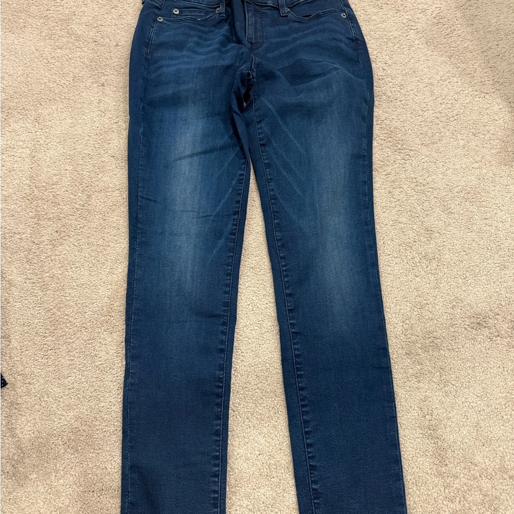 NWT GAP Classic Blue Women's Jeans size Medium